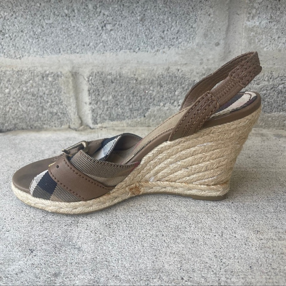 Y2K Burberry Classic Leather Wedge Summer Sandal Women’s 38.5 (8) - Picture 8 of 9